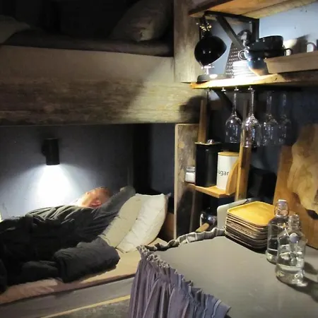 Uniikki Maalaisidyllissae