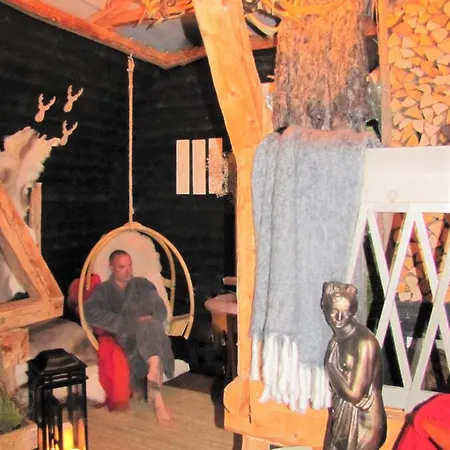 Frühstückspension Uniikki Maalaisidyllissae 4*