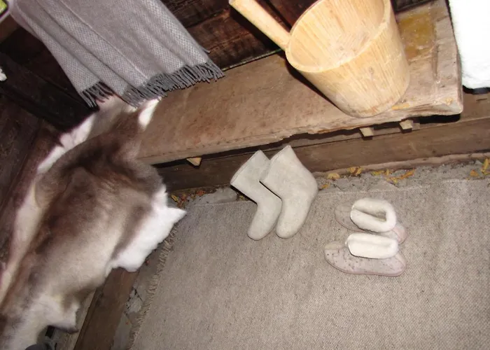 Uniikki Maalaisidyllissä 4*