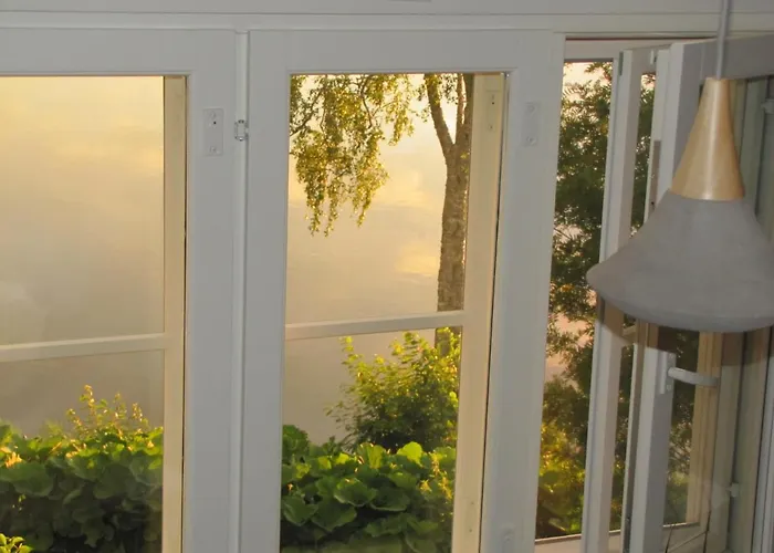 Uniikki Maalaisidyllissä