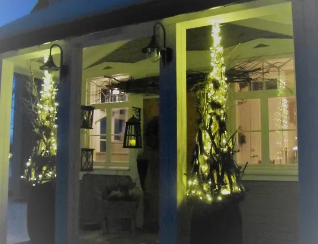 Aamiaismajoitus Uniikki Maalaisidyllissä 4*